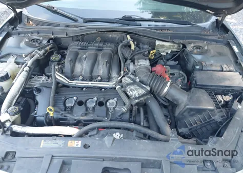 2010 Ford Fusion Se из США, поврежденный, VIN 3FAHP0HGXAR198108